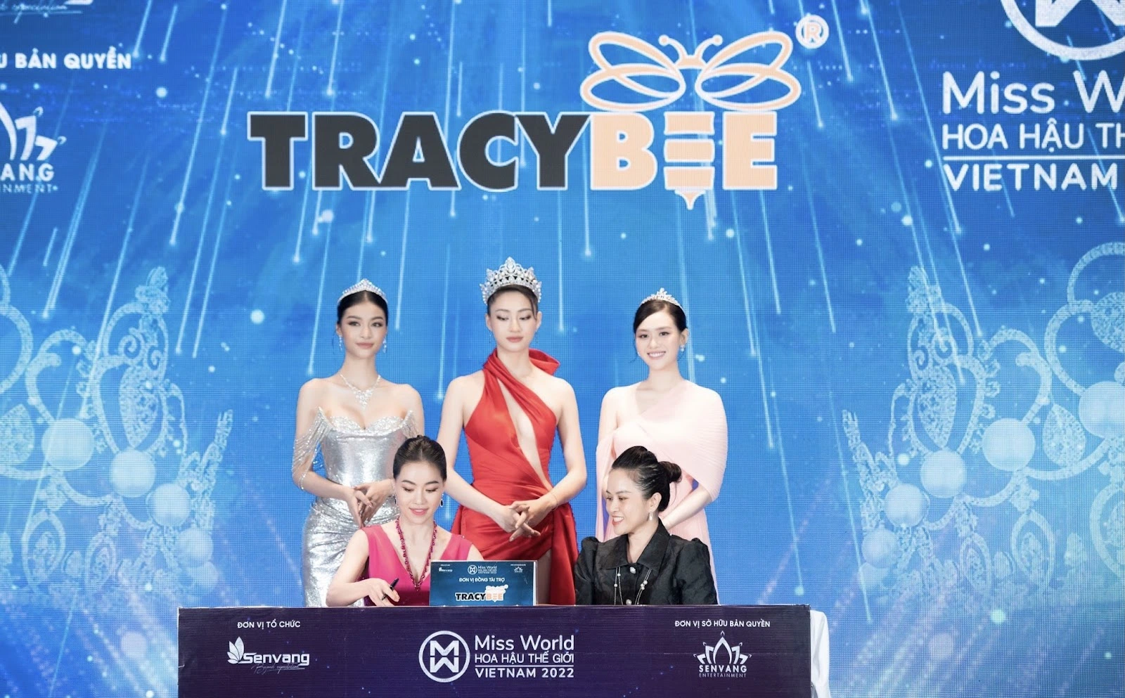 Tracybee ký kết tài trợ Miss World Việt Nam 